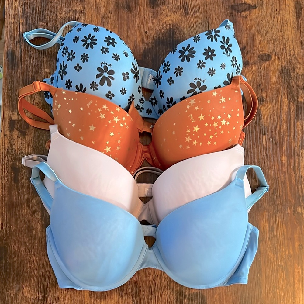 Victoria’s Secret bras 36 C